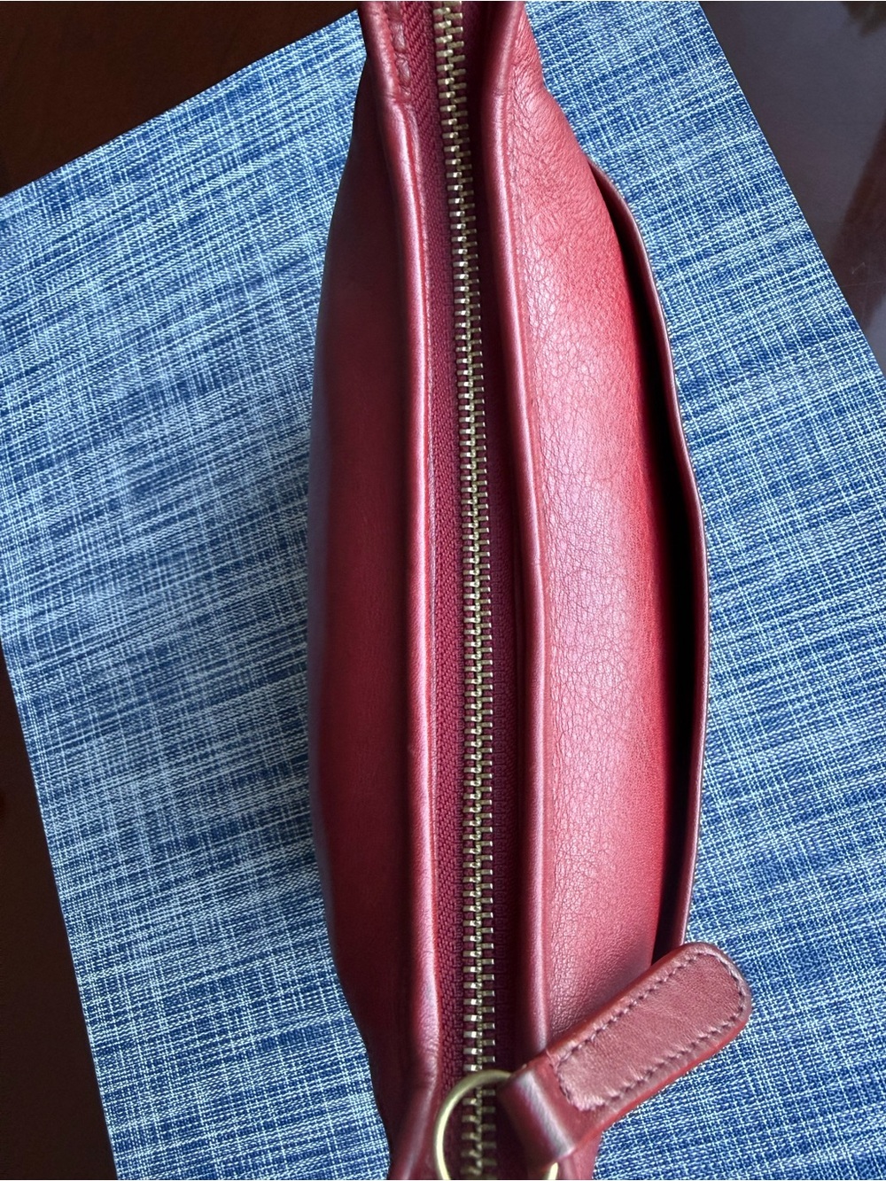 Red Vintage Coach 9136 Legacy Small Pocket Zip Leather Bag - Picture 14 of 16